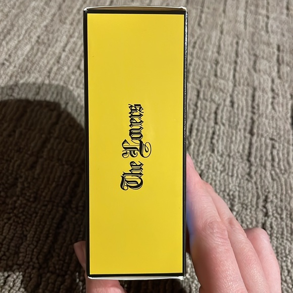 Heart shaped Valentines bath bomb NWT - Picture 2 of 3